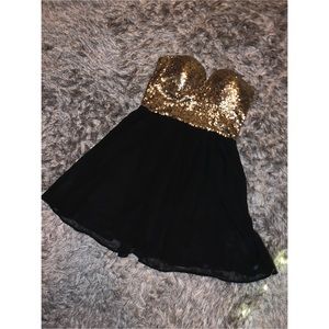 Gold and black strapless dress